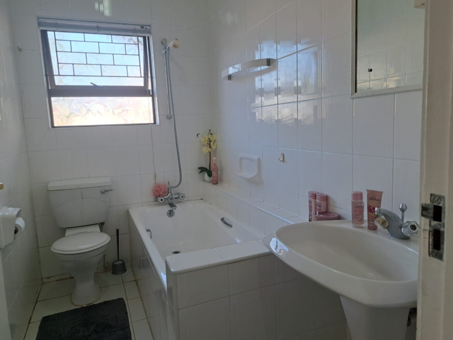 3 Bedroom Property for Sale in Blue Bend Eastern Cape